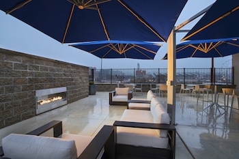 fairfield inn and suites by marriott st louis downtown