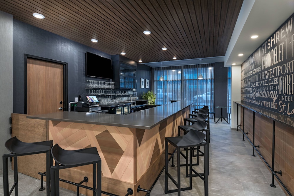 fairfield inn and suites by marriott st louis downtown