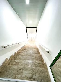 Hotel Como,Near Archaeological Park Of Neapolis,3 star