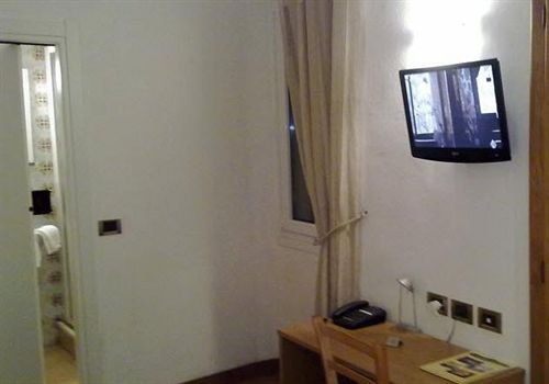 hotel lauro