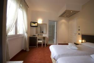 hotel lauro
