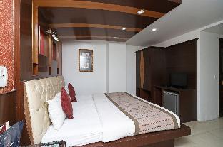 Hotel Geeson,65 Desh Bandhu Gupta Road Pahar Ganj Delhi 110055,3 star