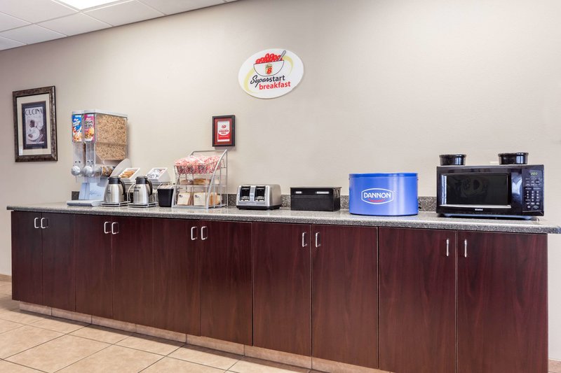 super 8 by wyndham rainsville