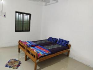 Madhav Farmhouse,Rajkot>>Junagadh,1 star