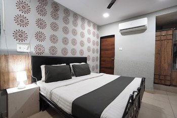 Hotel Sai Inn,Naroda>>Ahmedabad,2 star