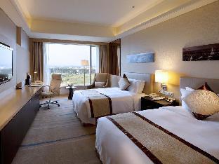 Crowne Plaza Guangzhou Huadu By Ihg,Guangzhou>>Foshan,5 star