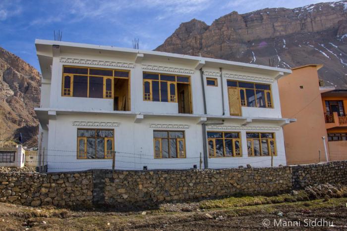 the alpinist cafe and retreat