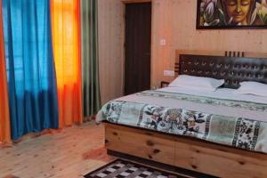 The Alpinist Cafe And Retreat,Spiti>>Kaza,3 star