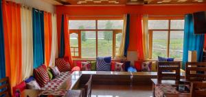 the alpinist cafe and retreat