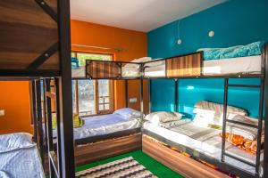 the alpinist cafe and retreat