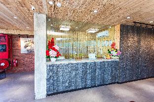 tlj hotel