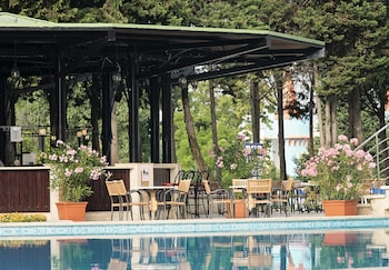 sol nessebar palace all inclusive