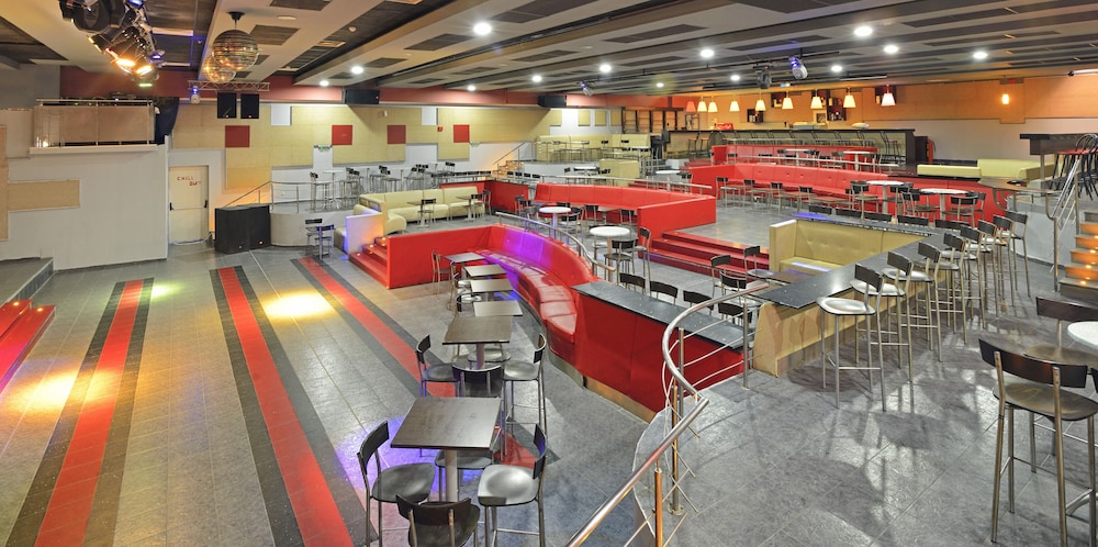 sol nessebar palace all inclusive