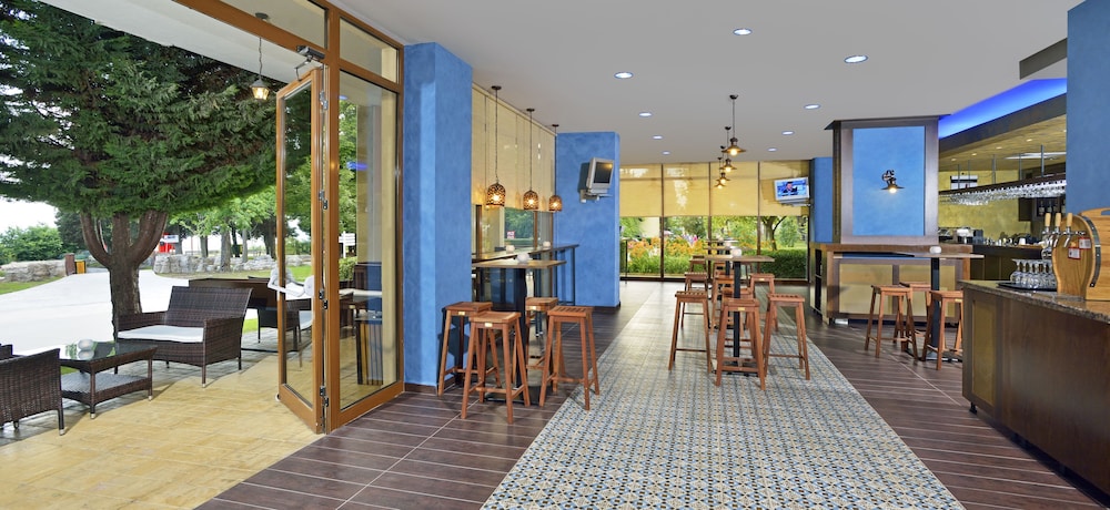 sol nessebar palace all inclusive