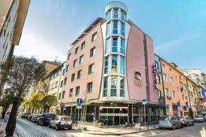 Art Plaza Hotel,Near National Palace Of Culture,3 star