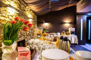 Art Plaza Hotel,Near National Palace Of Culture,3 star