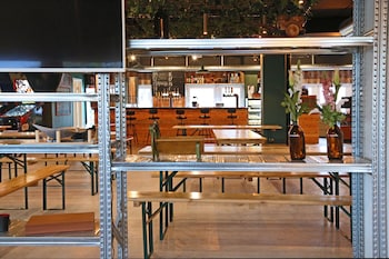 urban camper hostel