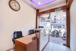 collection o 23058 hotel aditya regency