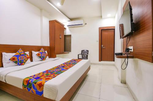 collection o 23058 hotel aditya regency