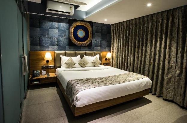 hotel bindra supremacy