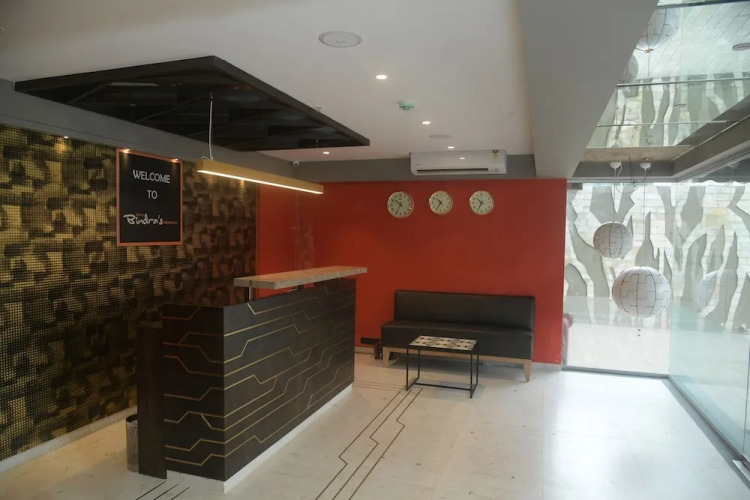 hotel bindra supremacy