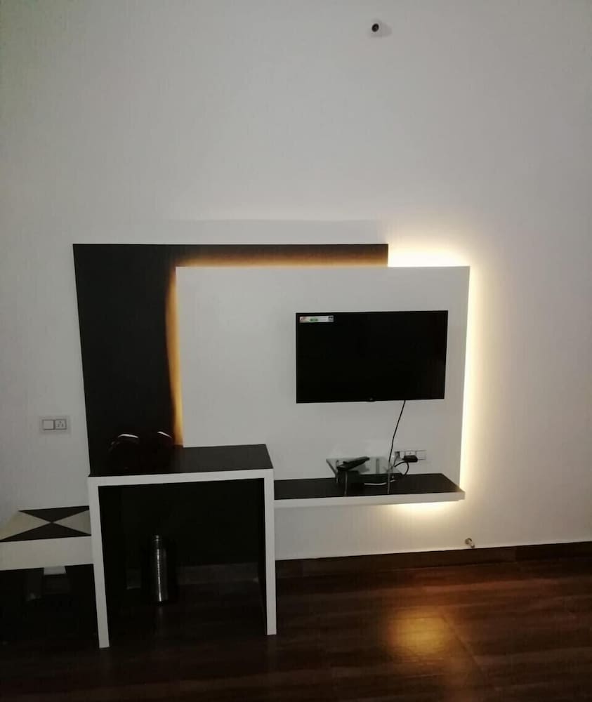 hotel airan residency