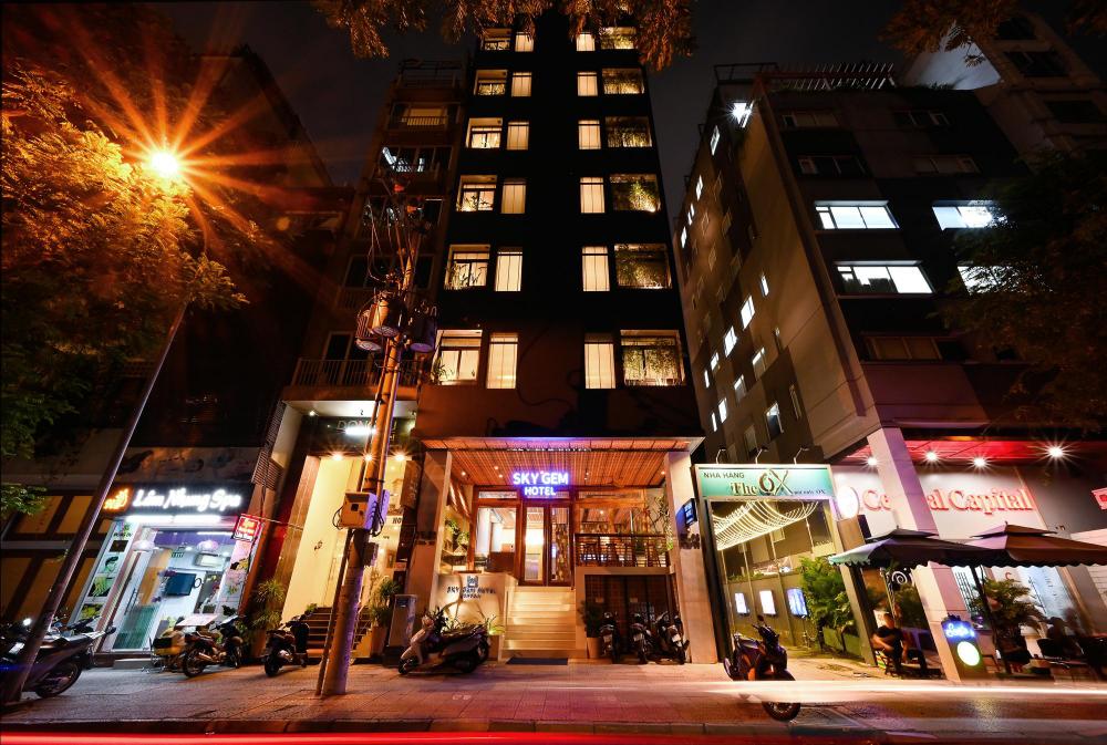 sky gem central hotel