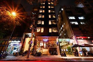 sky gem central hotel