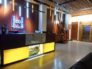 sky gem central hotel