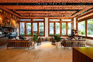 sky gem central hotel