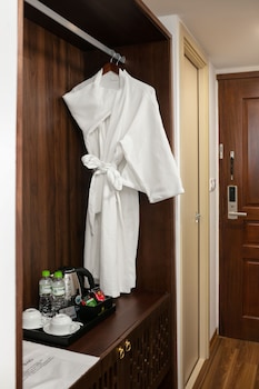 hanoi exclusive hotel