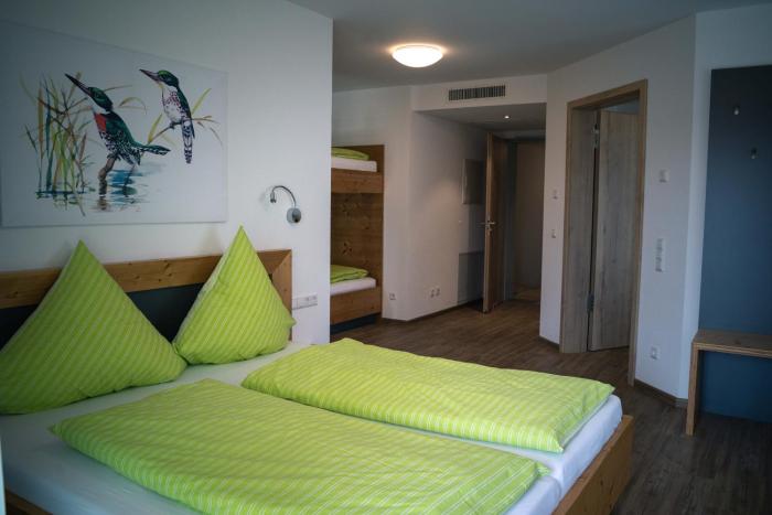 pension yvonne superior