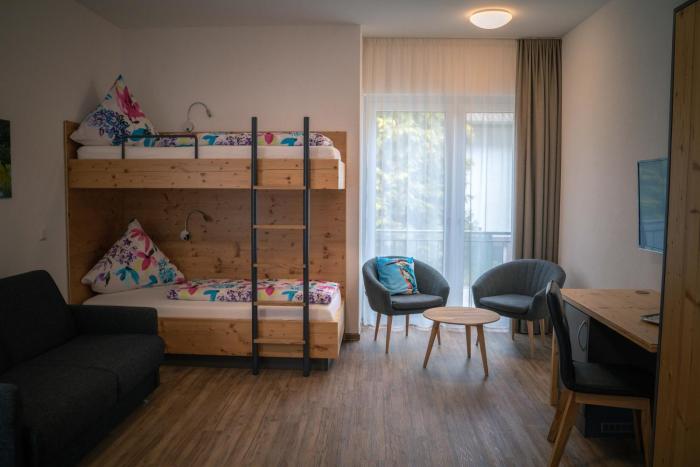 pension yvonne superior