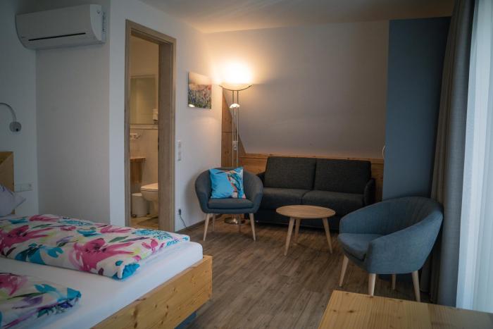 pension yvonne superior