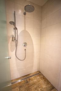 pension yvonne superior