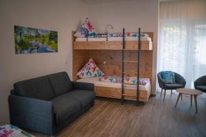 pension yvonne superior