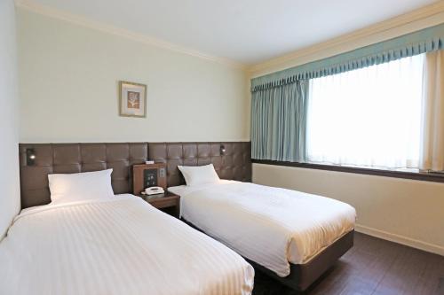 hotel castle inn tsu