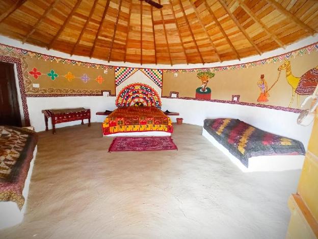 banni village stay