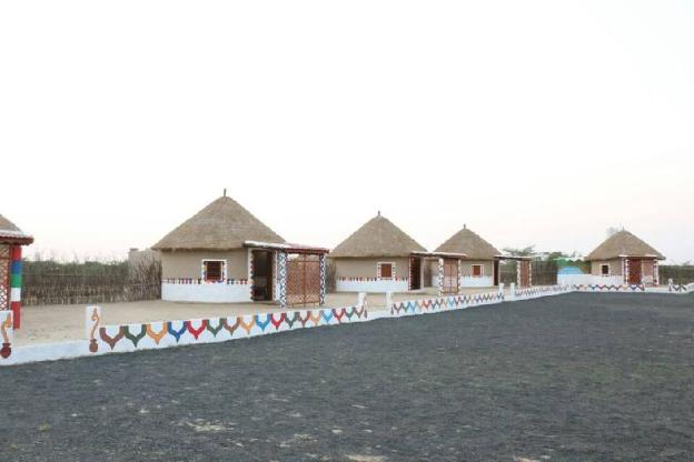 banni village stay