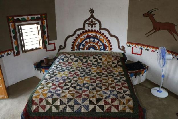 banni village stay