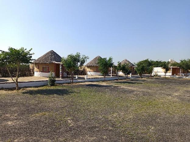 banni village stay