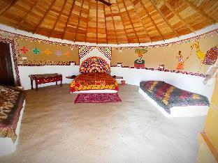 banni village stay