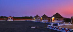 banni village stay