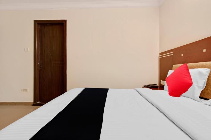 capital o 11148 amethyst business hotel