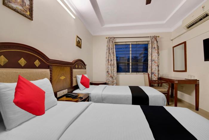 capital o 11148 amethyst business hotel