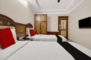 capital o 11148 amethyst business hotel