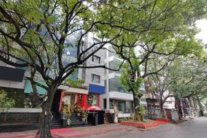 capital o 11148 amethyst business hotel