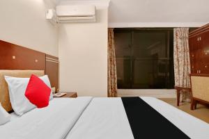 capital o 11148 amethyst business hotel