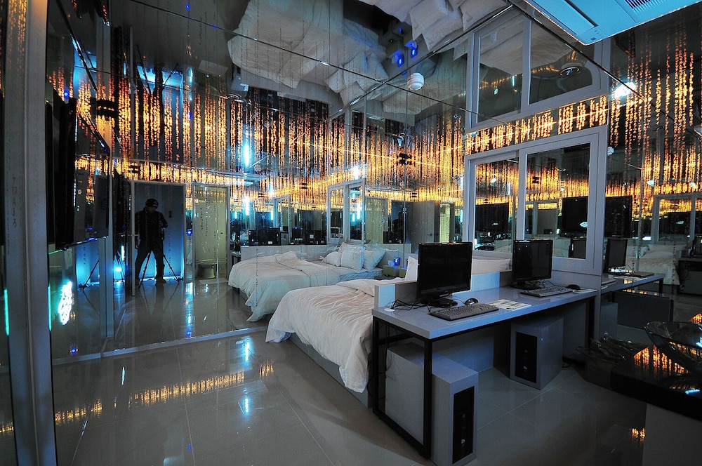 7 motel