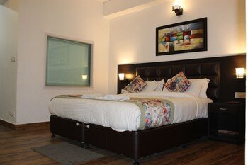 The Leenor Regency, Sungava, Gangtok,4 star